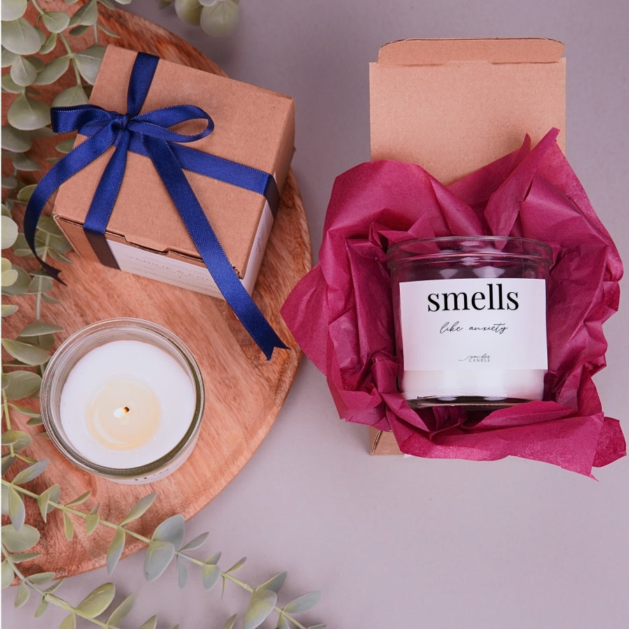 Cadou amuzant pentru prietene - Lumanare parfumata cu mesaj - Anxiety - impachetare cadou