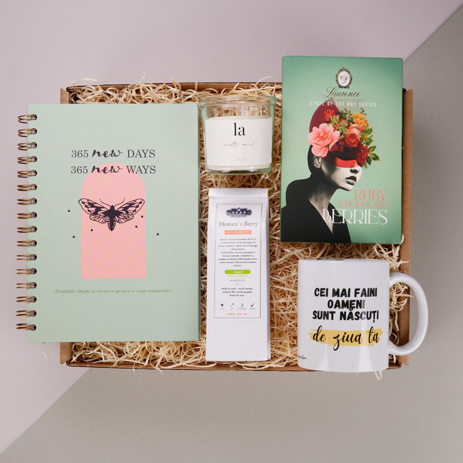 Pachet cadou aniversar de organizare a timpului pentru ea - Bold and beautiful - prezentare produse - in cutie