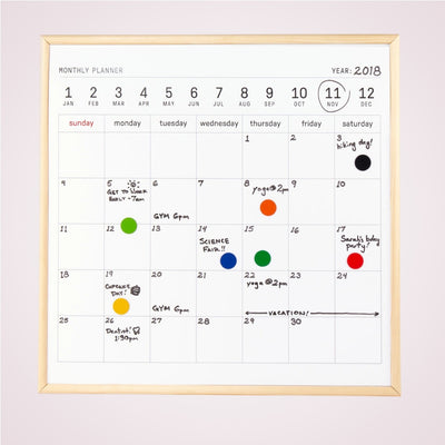 Planner calendar de perete whiteboard cu marker inclus - prim plan