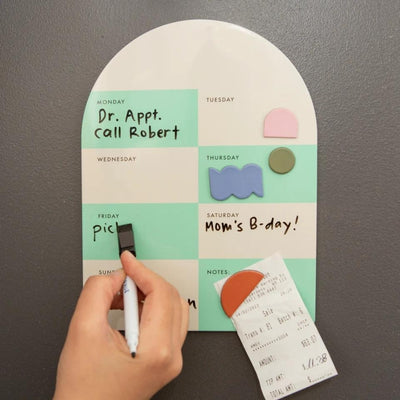 Mini planner saptamanal tip white board cu marker si magneti - Weekly memo board - pe frigider