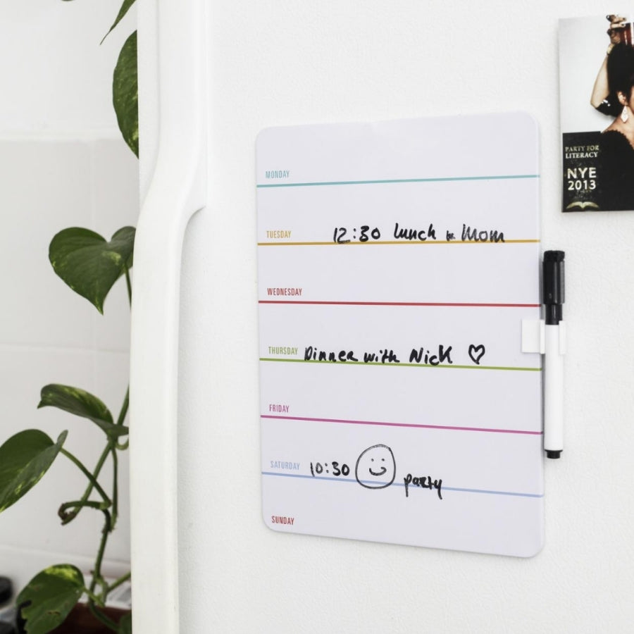 Mini tabla magnetica pentru task-uri saptamanale cu marker - Write It Down - pe frigider