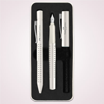 Cadou premium - Set elegant cu pix si stilou alb cocos in cutie de metal Faber-Castell