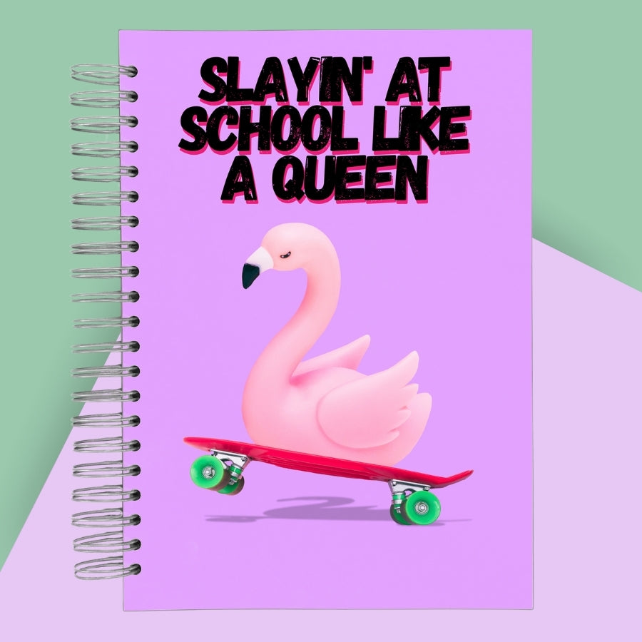 Caiet de scoala studentesc A4 universal multifunctional de liceu si gimnaziu pentru toate materiile, cu spirala, 200 file/400 pagini, deschidere 360°, dictando/matematica, cu planificator de teme si teste - Pink Swan
