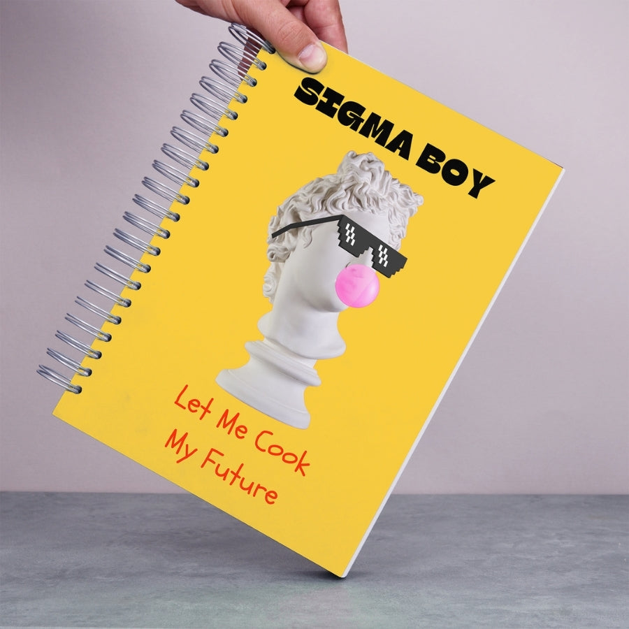 Caiet de scoala studentesc A4 universal multifunctional de liceu si gimnaziu pentru toate materiile, cu spirala, 200 file/400 pagini, deschidere 360°, dictando/matematica, cu planificator de teme si teste - Sigma Boy - in mana