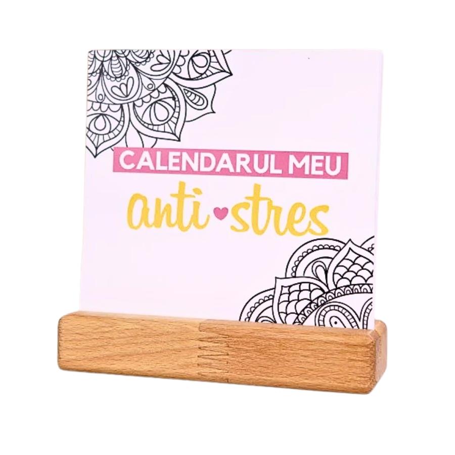 Calendar_de_birou_permanent_cu_suport_de_lemn_-_Calendarul_anti_stres_de_colorat