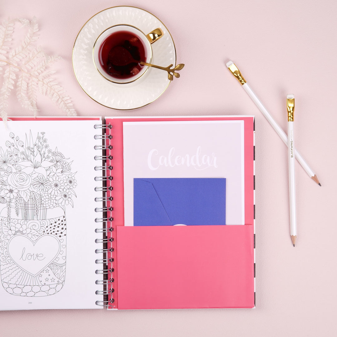 Buzunar pentru pliante - Wedding Planner Plan and Have fun - Agenda Mireselor inspirate Lady Cozac - wonderstore