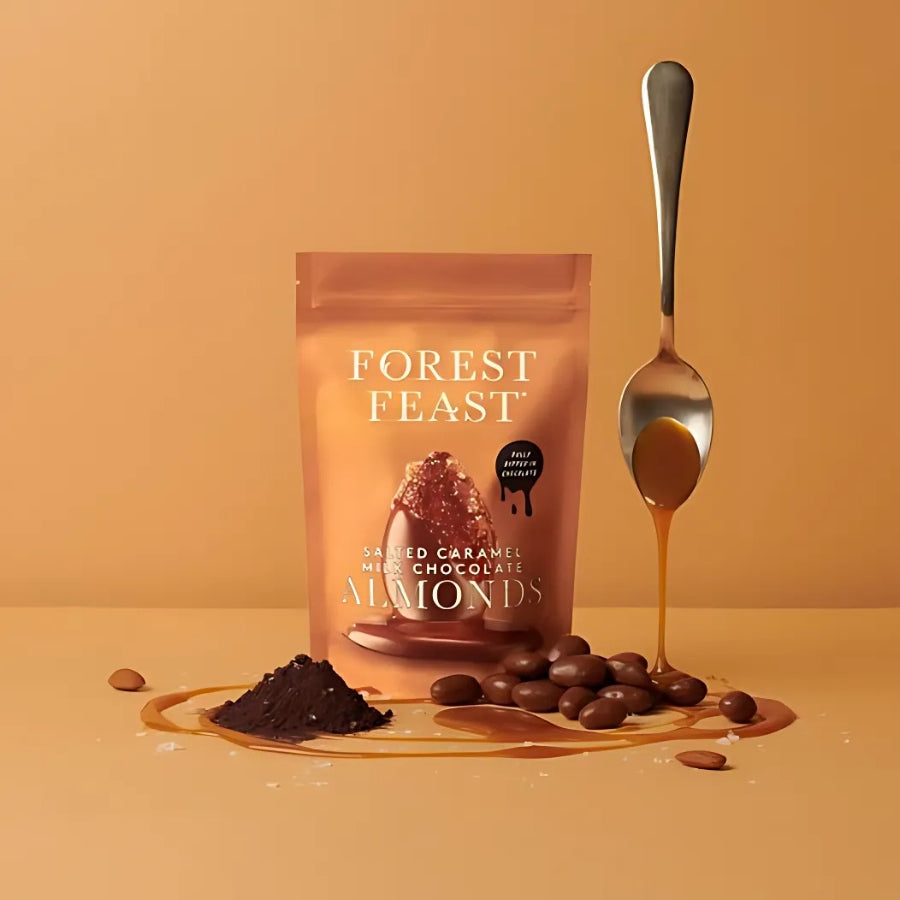 Migdale caramelizate cu sare de mare in ciocolata belgiana cu lapte Forest Feast 120g foto context