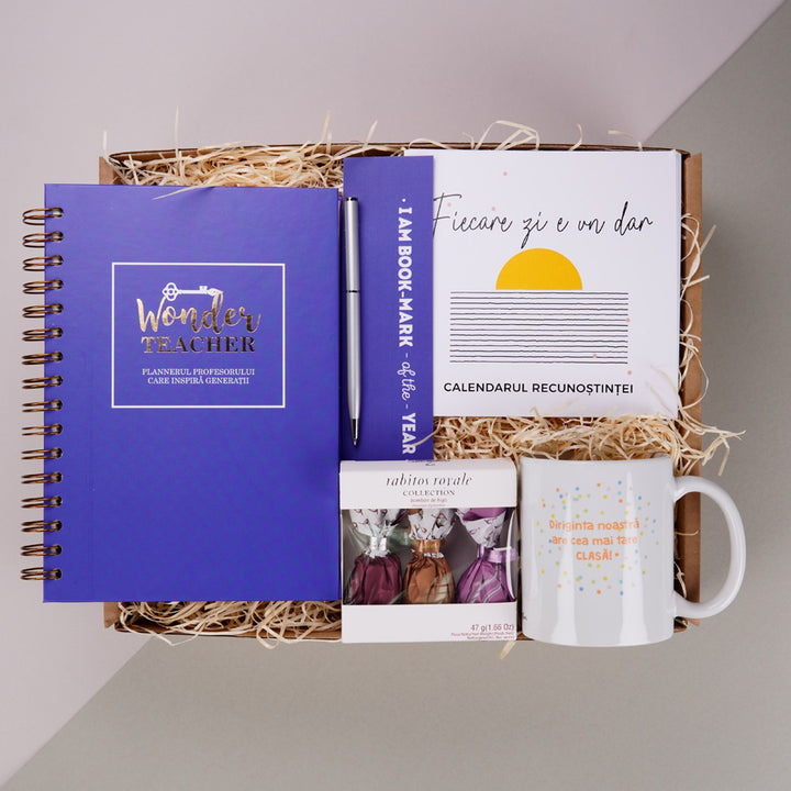 Pachet cadou pentru diriginta cu Agenda Wonder Teacher - Mentorul - prezentare produse - in cutie