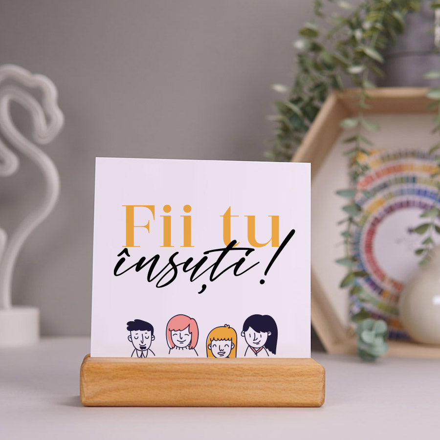 Calendar de birou cu suport de lemn permanent - Be You - coperta