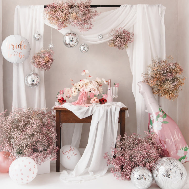 Balon in forma de sticla pentru petrecerea burlacitelor - Bride to be - decor pentru poze