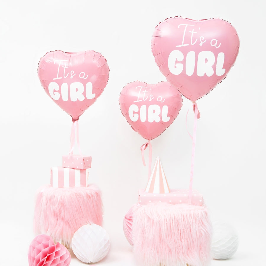 Decor pentru sedinta foto cu balon roz in forma de inima pentru baby shower / gender reveal - It's a girl