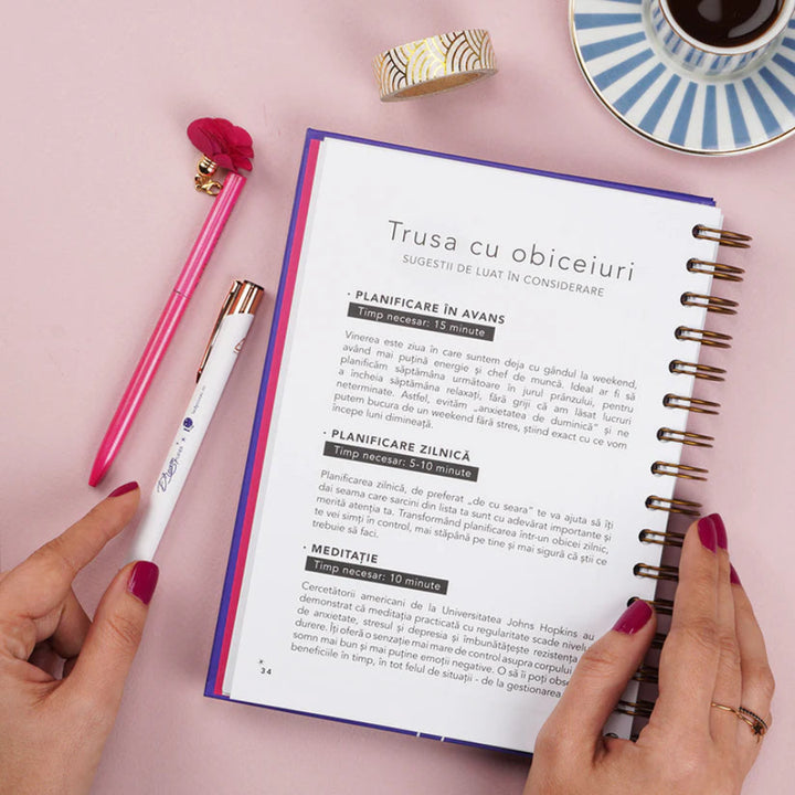 Planner format A5, nedatat, in limba romana, pentru obiceiuri si rutine sanatoase - Dreamplifier - trusa cu obiceiuri