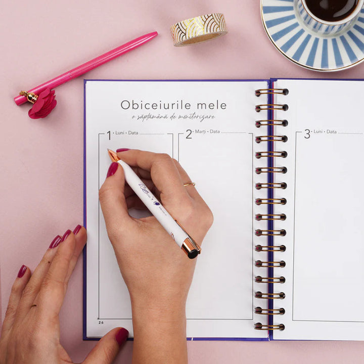 Planner format A5, nedatat, in limba romana, pentru obiceiuri si rutine sanatoase - Dreamplifier - monitorizare obiceiuri