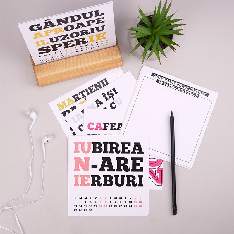 Calendar de birou 2022 cu suport de lemn - Expresii Excentrice_2
