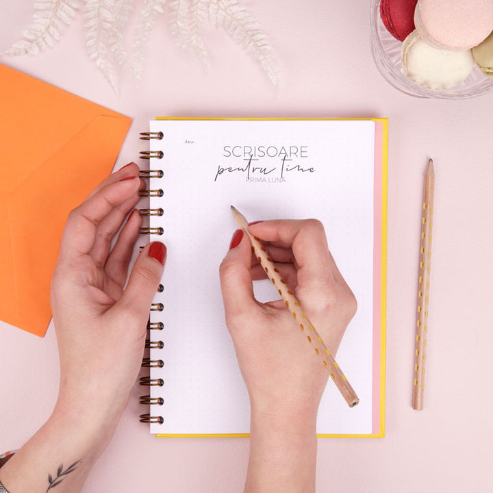 Jurnal de sarcina pentru gravide cu scrisori pentru bebelus - Happy Mom To Be